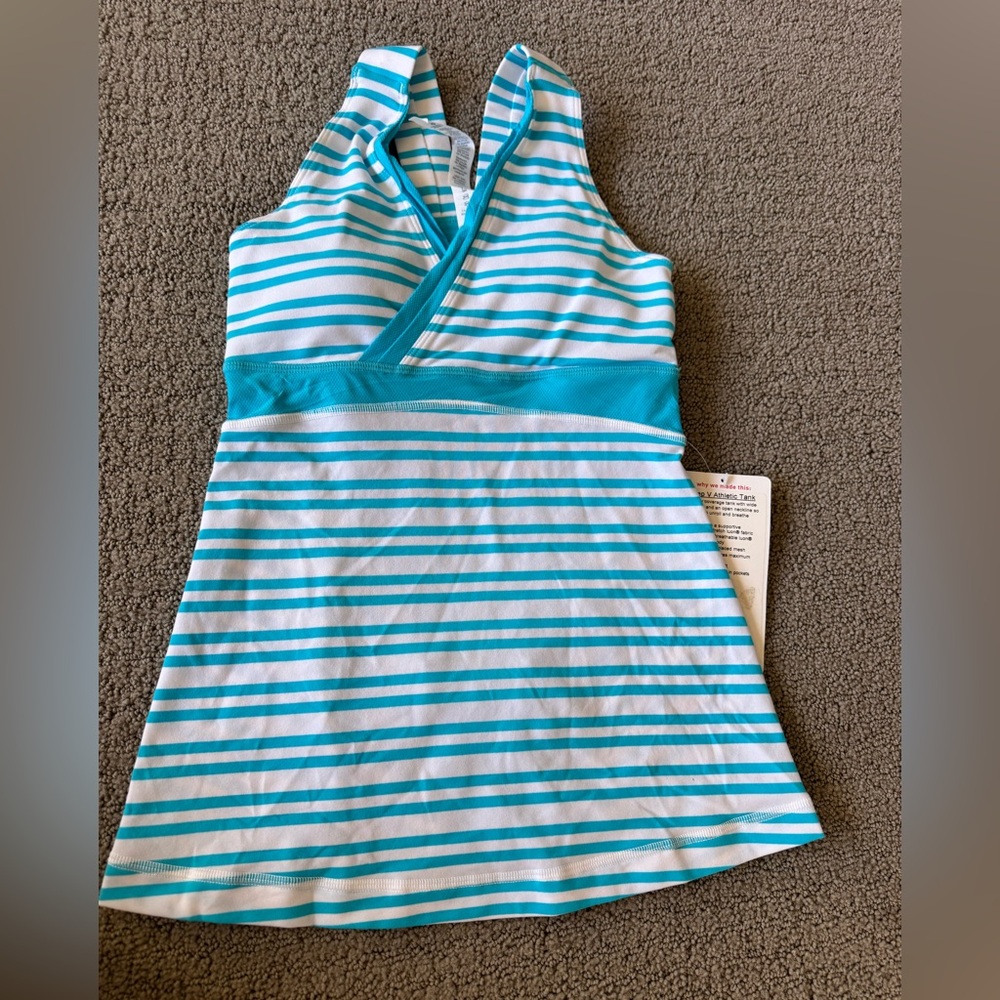 Lululemon Deep V Athletic Tank Top Size 4 - New with tags